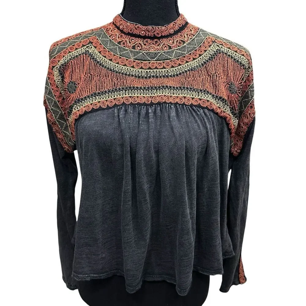 Free People Snow Bunny Embroidered‎ Swing Top Women's Size Small